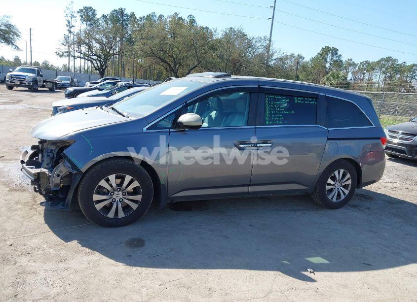 Photo 14 of 2014 Honda Odyssey EX-L (VIN 5FNRL5H68EB023118)