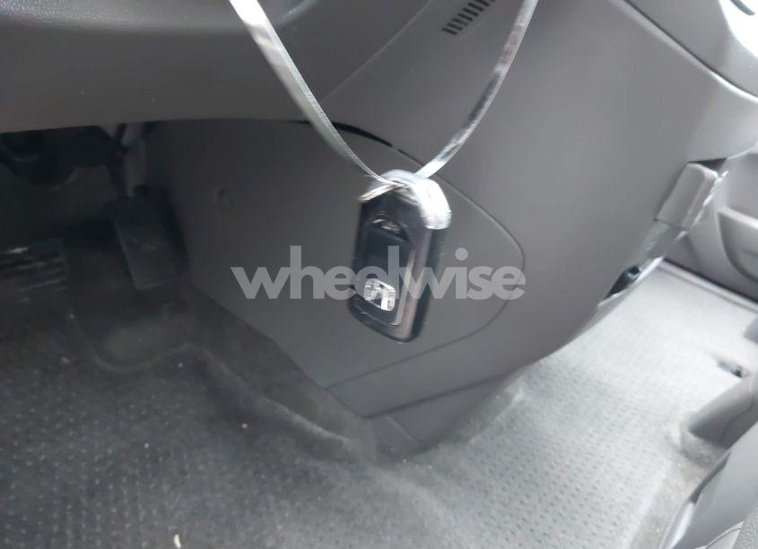 Photo 11 of 2014 Honda Odyssey EX-L (VIN 5FNRL5H68EB043322)