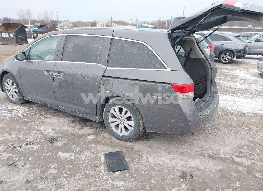 Photo 3 of 2014 Honda Odyssey EX-L (VIN 5FNRL5H68EB043322)