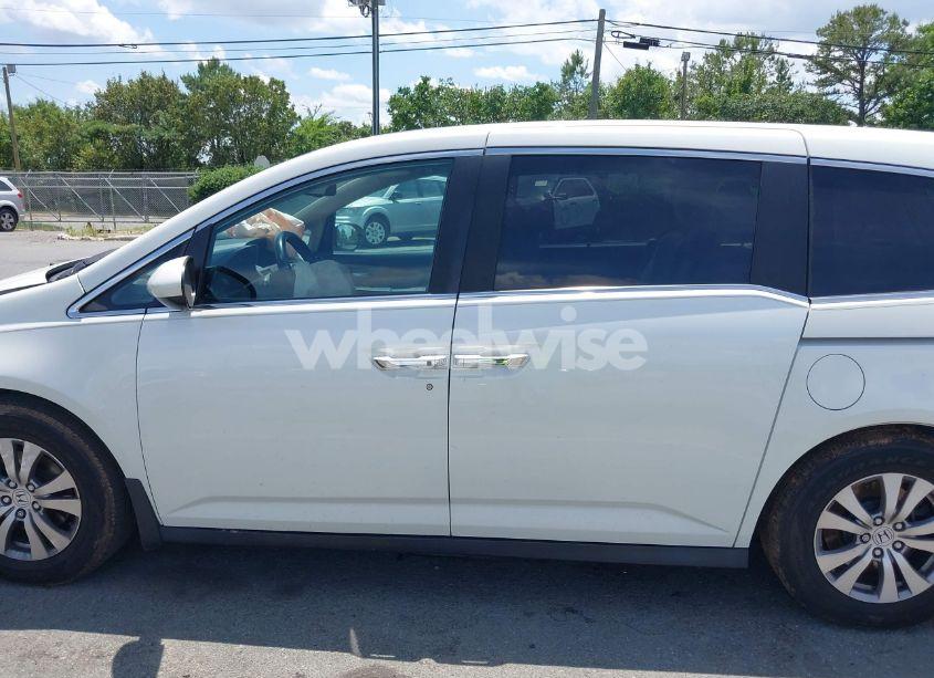Photo 14 of 2014 Honda Odyssey EX-L (VIN 5FNRL5H68EB078734)