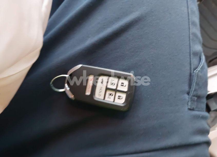 Photo 11 of 2014 Honda Odyssey EX-L (VIN 5FNRL5H68EB098028)
