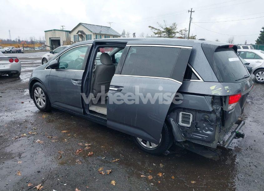 Photo 3 of 2014 Honda Odyssey EX-L (VIN 5FNRL5H68EB102000)