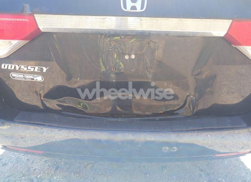 Photo 6 of 2014 Honda Odyssey EX-L (VIN 5FNRL5H68EB102286)