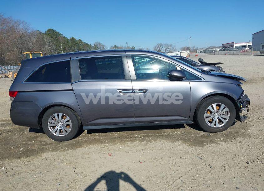 Photo 14 of 2014 Honda Odyssey EX-L (VIN 5FNRL5H68EB107391)