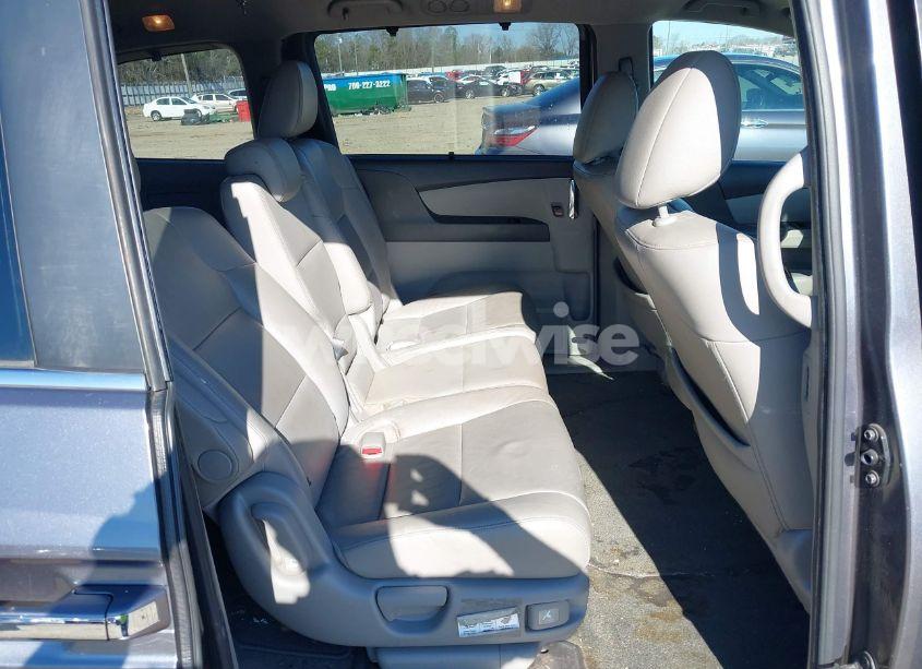 Photo 8 of 2014 Honda Odyssey EX-L (VIN 5FNRL5H68EB107391)