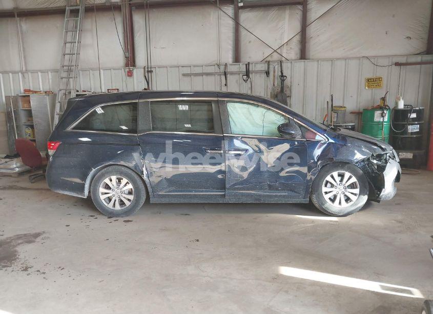 Photo 13 of 2014 Honda Odyssey EX-L (VIN 5FNRL5H68EB122828)