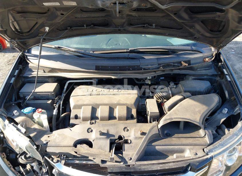 Photo 10 of 2014 Honda Odyssey EX-L (VIN 5FNRL5H68EB137748)