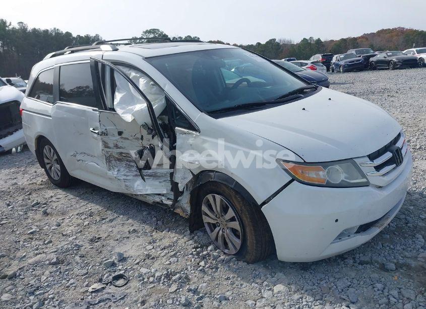 2015 Honda Odyssey EX-L (VIN 5FNRL5H68FB020138) main photo