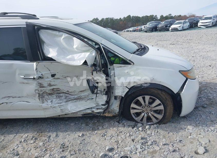 Photo 6 of 2015 Honda Odyssey EX-L (VIN 5FNRL5H68FB020138)