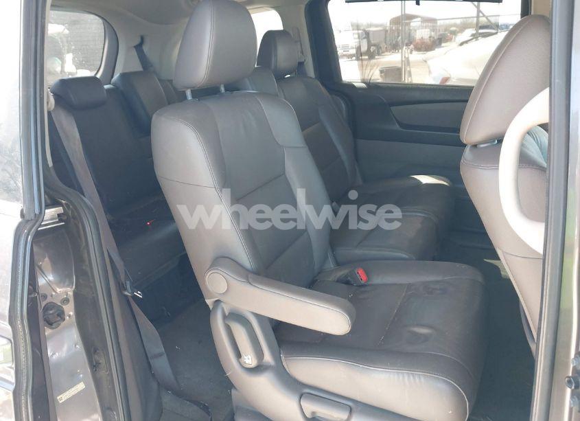 Photo 8 of 2015 Honda Odyssey EX-L (VIN 5FNRL5H68FB025338)