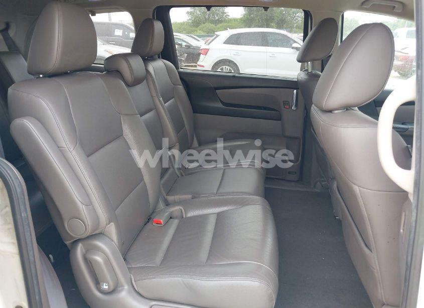 Photo 8 of 2015 Honda Odyssey EX-L (VIN 5FNRL5H68FB056282)