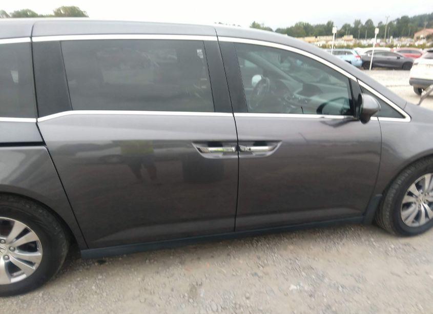 Photo 14 of 2015 Honda Odyssey EX-L (VIN 5FNRL5H68FB073180)