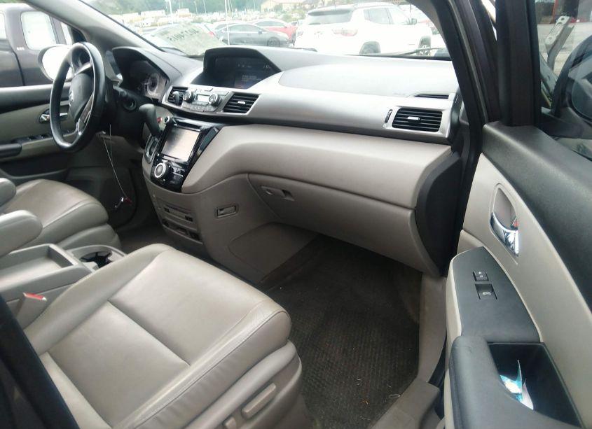 Photo 5 of 2015 Honda Odyssey EX-L (VIN 5FNRL5H68FB073180)