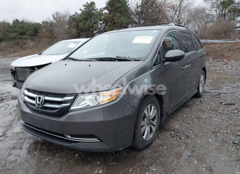 Photo 2 of 2015 Honda Odyssey EX-L (VIN 5FNRL5H68FB088908)