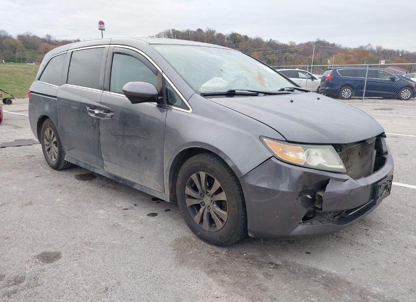2015 Honda Odyssey EX-L (VIN 5FNRL5H68FB126573) main photo