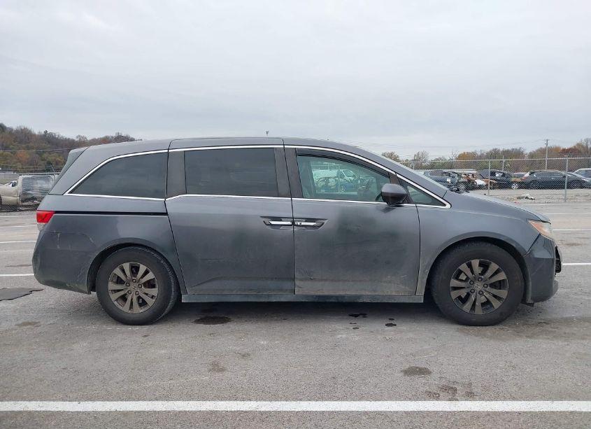 Photo 13 of 2015 Honda Odyssey EX-L (VIN 5FNRL5H68FB126573)