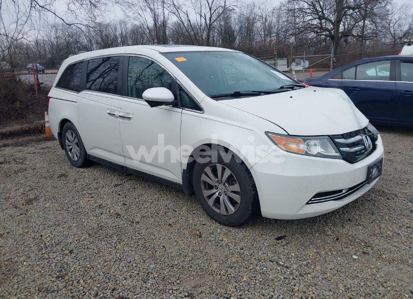 2016 Honda Odyssey EX-L (VIN 5FNRL5H68GB065422) main photo