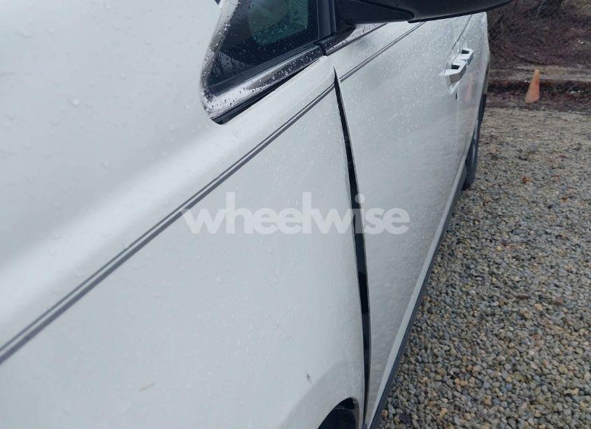 Photo 17 of 2016 Honda Odyssey EX-L (VIN 5FNRL5H68GB065422)