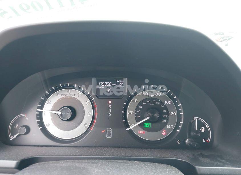 Photo 7 of 2016 Honda Odyssey EX-L (VIN 5FNRL5H68GB065422)