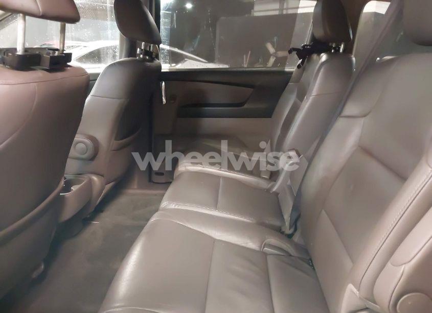 Photo 8 of 2016 Honda Odyssey EX-L (VIN 5FNRL5H68GB080678)