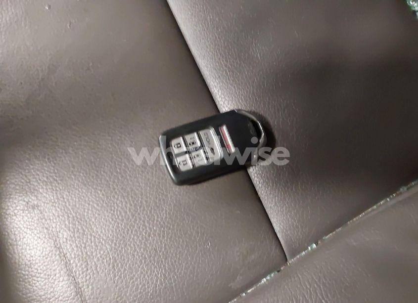 Photo 11 of 2016 Honda Odyssey EX-L (VIN 5FNRL5H68GB083046)