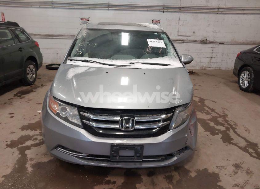Photo 12 of 2016 Honda Odyssey EX-L (VIN 5FNRL5H68GB083046)