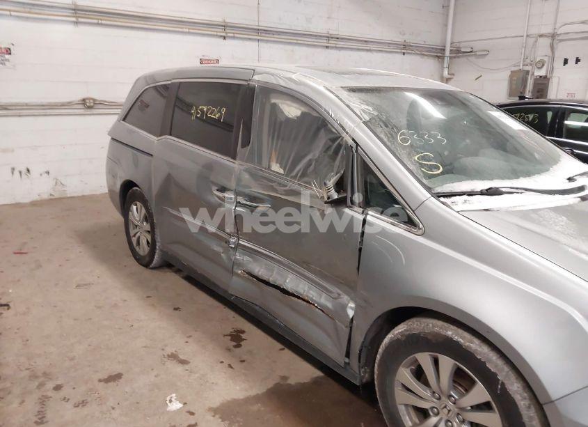 Photo 20 of 2016 Honda Odyssey EX-L (VIN 5FNRL5H68GB083046)