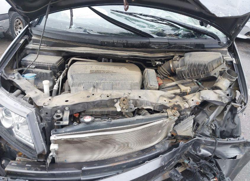 Photo 10 of 2016 Honda Odyssey EX-L (VIN 5FNRL5H68GB147327)