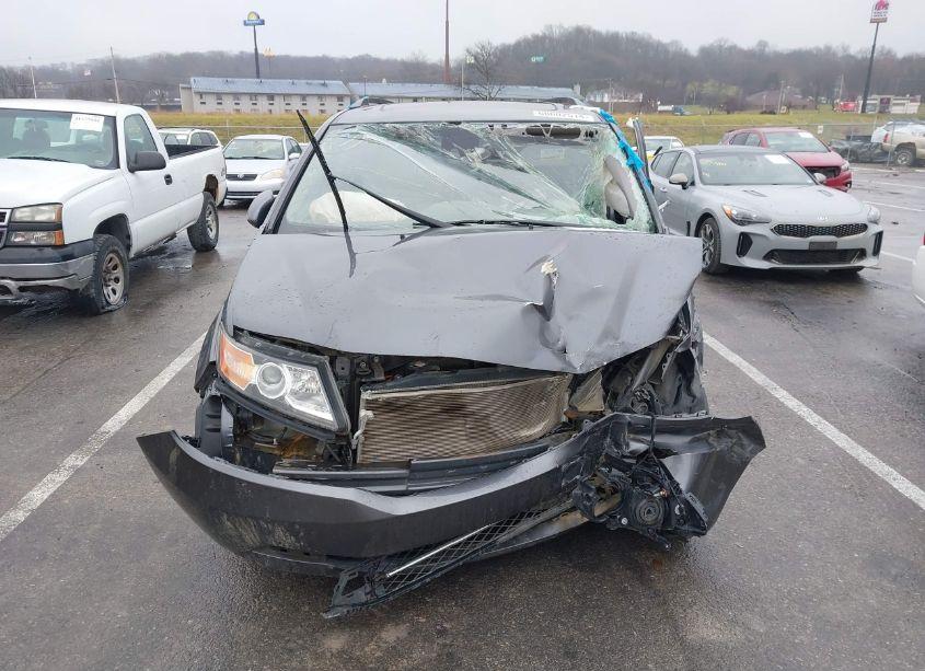 Photo 11 of 2016 Honda Odyssey EX-L (VIN 5FNRL5H68GB147327)