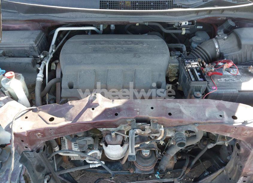 Photo 10 of 2016 Honda Odyssey EX-L (VIN 5FNRL5H68GB151006)