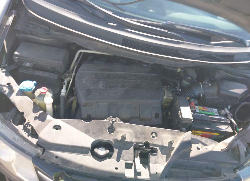 Photo 10 of 2016 Honda Odyssey EX-L (VIN 5FNRL5H68GB156657)