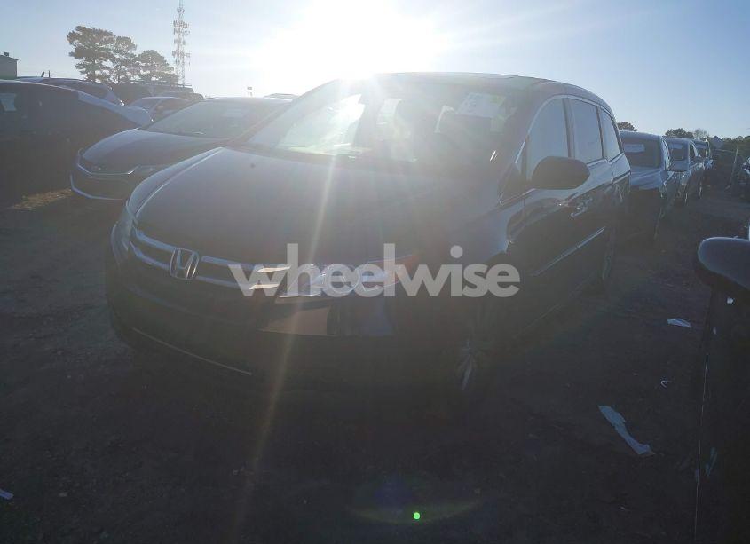 Photo 2 of 2016 Honda Odyssey EX-L (VIN 5FNRL5H68GB158361)