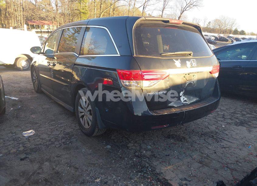 Photo 3 of 2016 Honda Odyssey EX-L (VIN 5FNRL5H68GB158361)