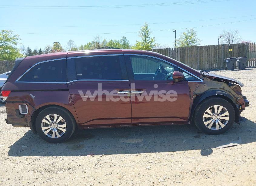 Photo 13 of 2016 Honda Odyssey EX-L (VIN 5FNRL5H68GB162863)