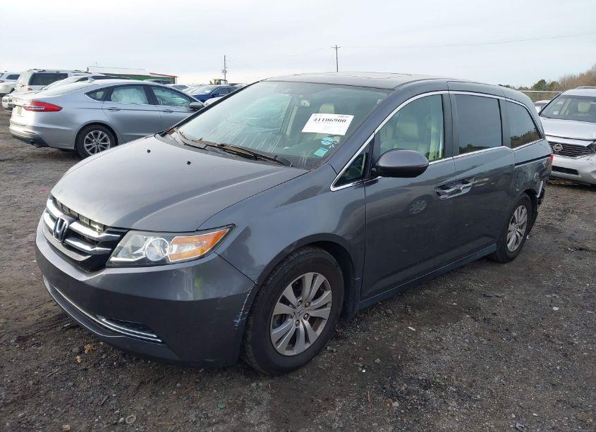 Photo 2 of 2016 Honda Odyssey EX-L (VIN 5FNRL5H68GB164208)