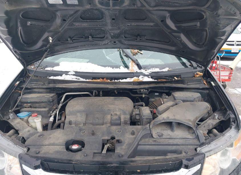 Photo 10 of 2016 Honda Odyssey EX-L (VIN 5FNRL5H68GB166945)