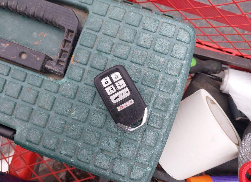 Photo 11 of 2016 Honda Odyssey EX-L (VIN 5FNRL5H68GB166945)