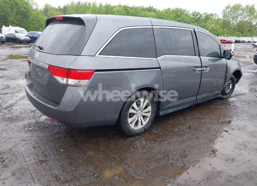 Photo 4 of 2017 Honda Odyssey EX-L (VIN 5FNRL5H68HB024225)