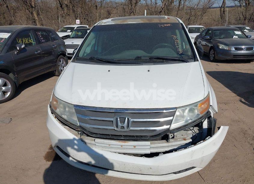 Photo 12 of 2011 Honda Odyssey EX-L (VIN 5FNRL5H69BB006002)