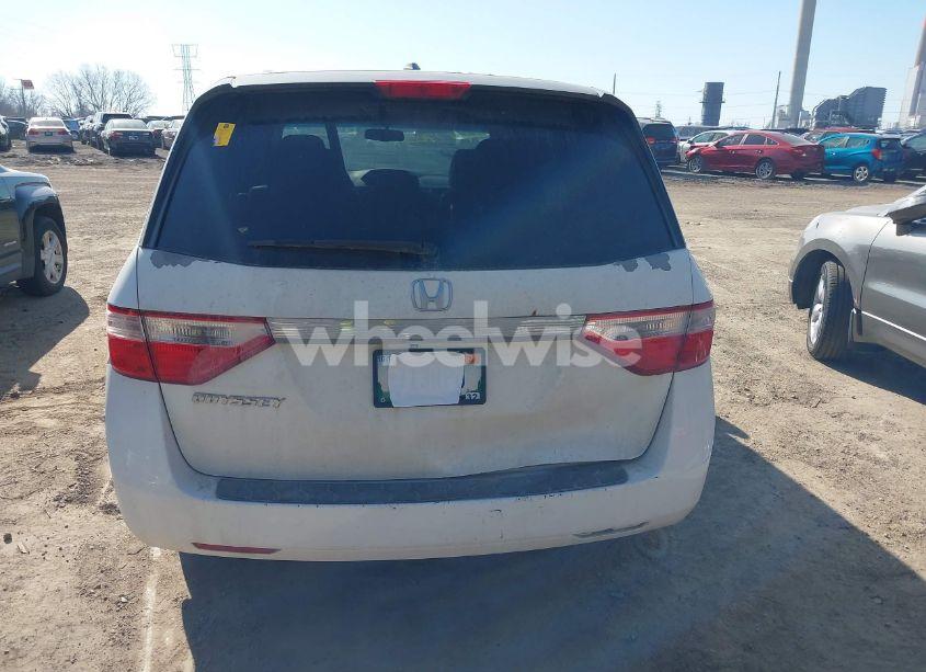 Photo 16 of 2011 Honda Odyssey EX-L (VIN 5FNRL5H69BB006002)