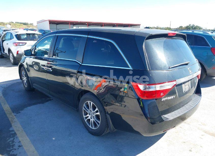 Photo 3 of 2011 Honda Odyssey EX-L (VIN 5FNRL5H69BB010552)