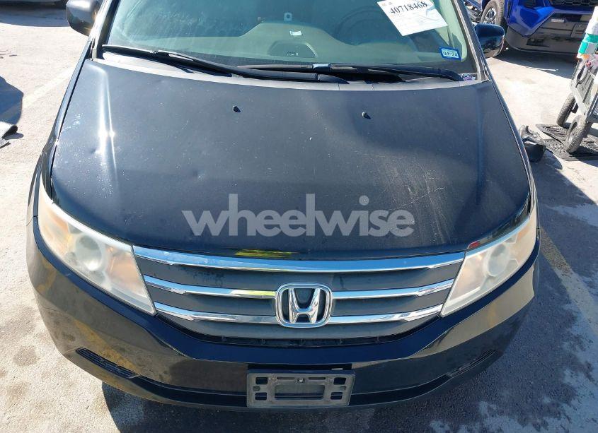Photo 6 of 2011 Honda Odyssey EX-L (VIN 5FNRL5H69BB010552)
