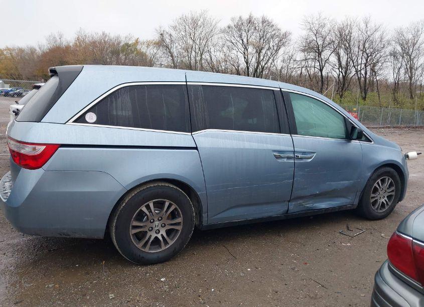 Photo 13 of 2011 Honda Odyssey EX-L (VIN 5FNRL5H69BB014276)