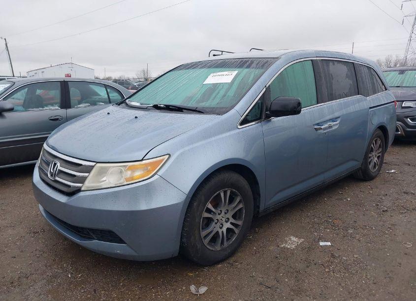 Photo 2 of 2011 Honda Odyssey EX-L (VIN 5FNRL5H69BB014276)