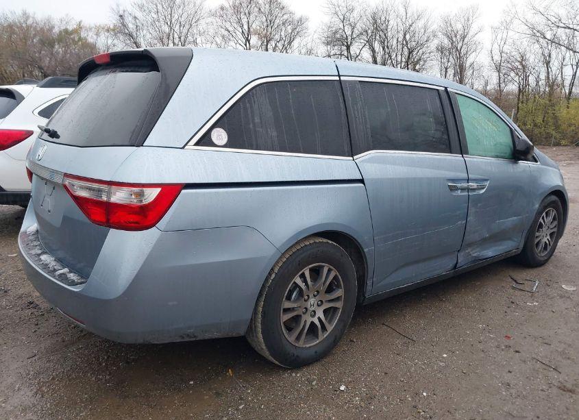 Photo 4 of 2011 Honda Odyssey EX-L (VIN 5FNRL5H69BB014276)