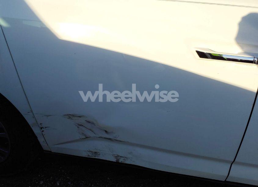 Photo 18 of 2011 Honda Odyssey EX-L (VIN 5FNRL5H69BB041543)