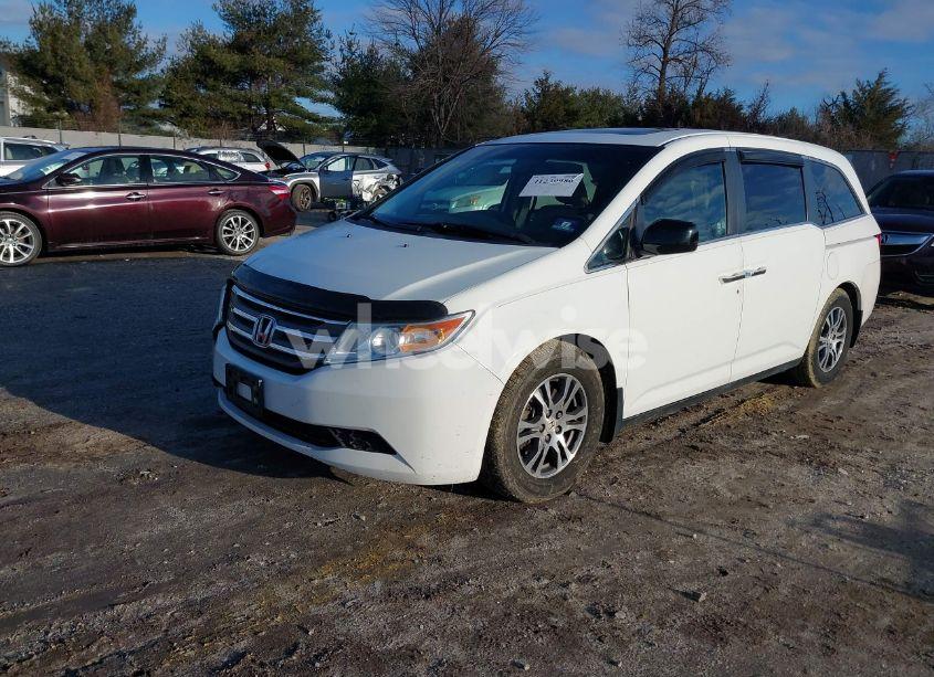 Photo 2 of 2011 Honda Odyssey EX-L (VIN 5FNRL5H69BB041543)