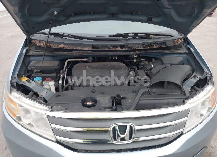 Photo 10 of 2011 Honda Odyssey EX-L (VIN 5FNRL5H69BB042773)