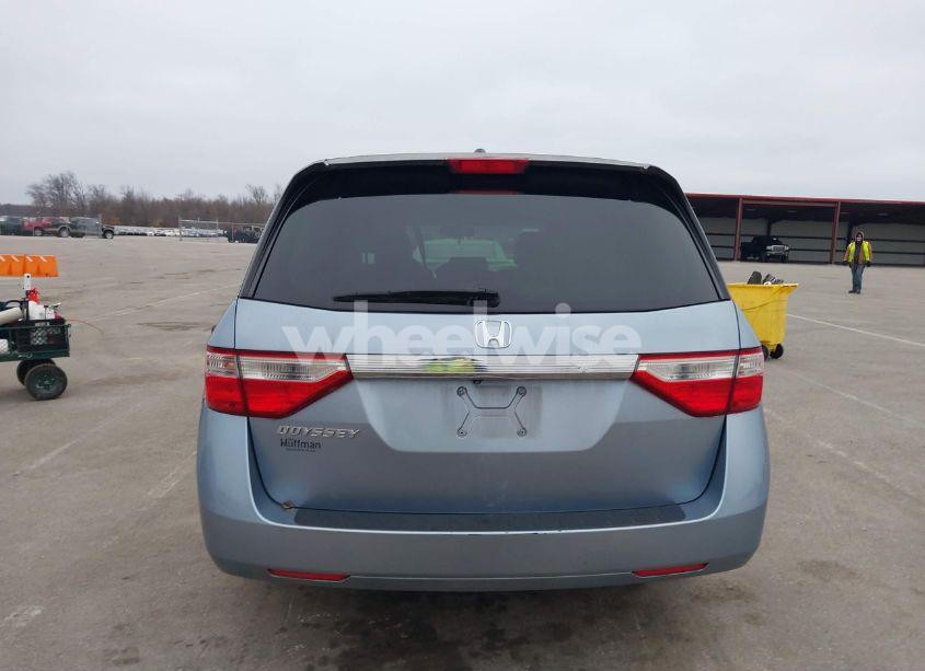 Photo 16 of 2011 Honda Odyssey EX-L (VIN 5FNRL5H69BB042773)