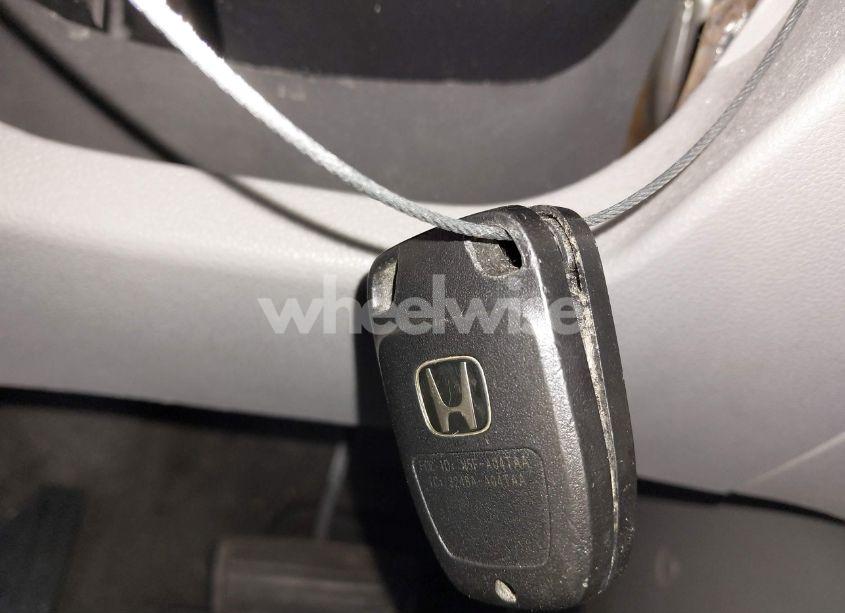 Photo 17 of 2011 Honda Odyssey EX-L (VIN 5FNRL5H69BB042773)